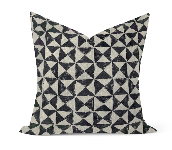 Triquad - Granite Black